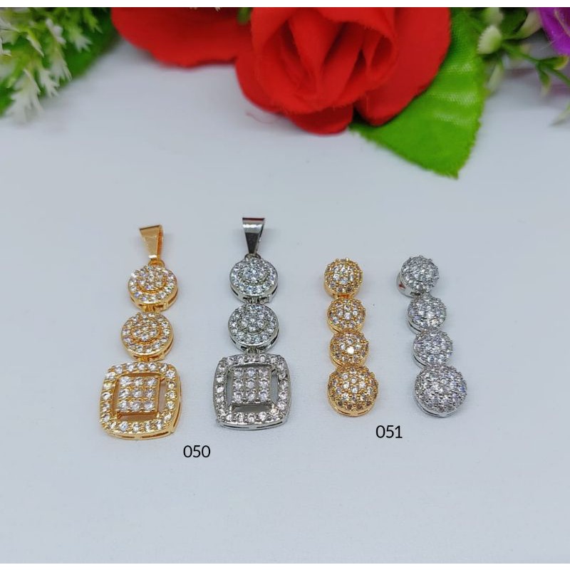 Set Kalung+Liontin Xuping Permata 050.051 Lapis emas 18k