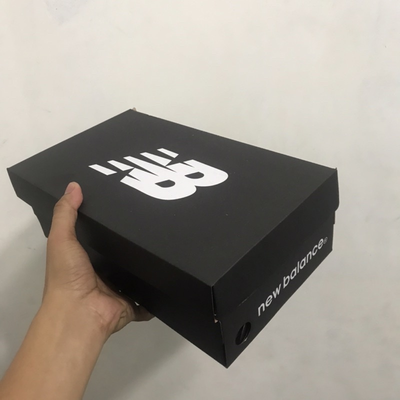 inerbox sepatu / kotak sepatu / box sepatu