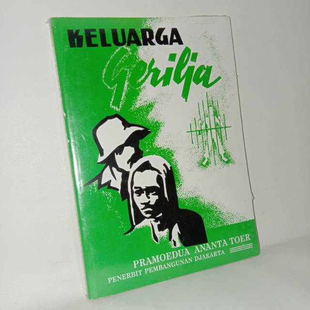 Keluarga gerilya .buku baru