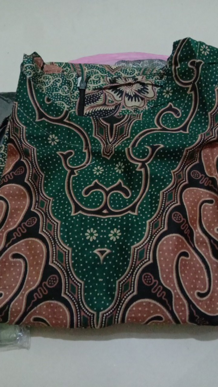Cp  Tunik Serut Teratai Lawasan Tirtonadi Batik Modern