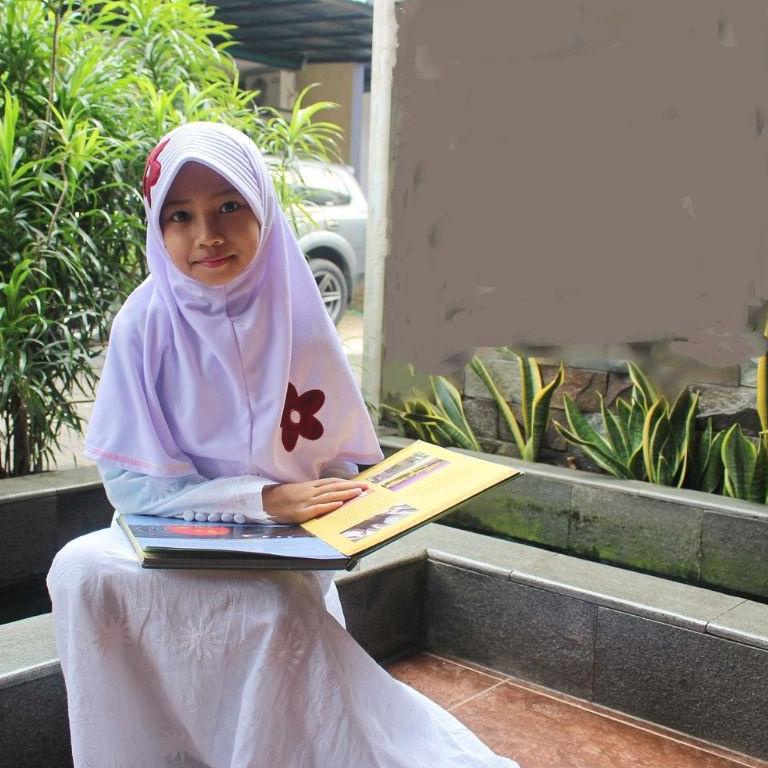 ID.11Au22ᶜ– Jilbab Anak Instan Vania SD Bunga Ceplok Size M Kerudung Sekolah Vania Hijab