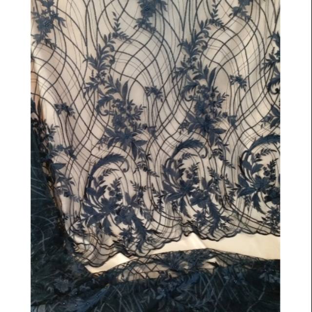 Kain Kebaya Brokat Zuhair Wave warna Navy