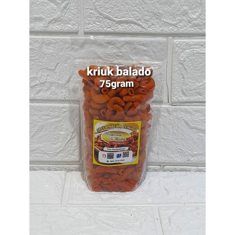 Makaroni kriuk rasa extra pedas daun jeruk 75 gram