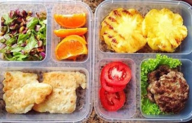 (SEKAT 3 BENING) Bento Box Sekat/Lunch Box Bento Sekat/Kotak Makan Sekat/Bento Plastik