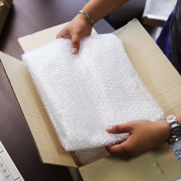 

Bubble Wrap Plastik pengaman paket