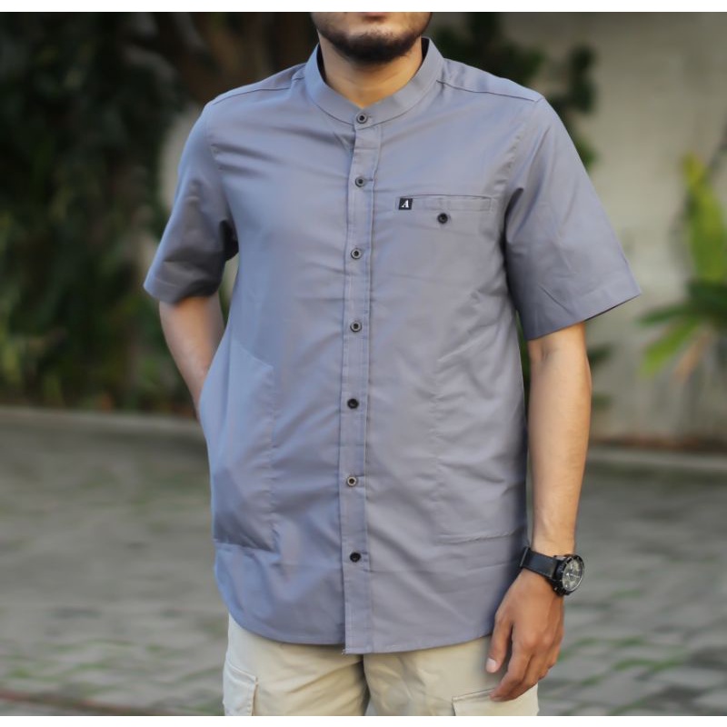 BAJU KOKO LENGAN PENDEK BERKUALITAS BAHAN Oxford ABU UKURAN M L XL