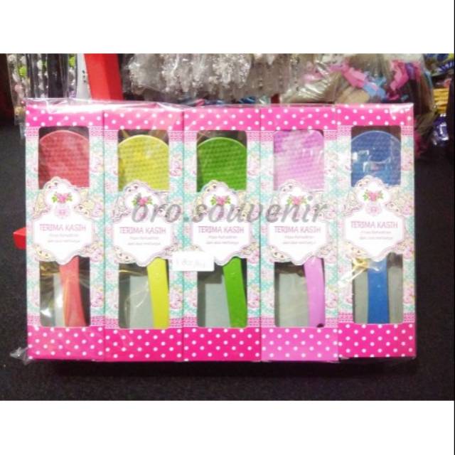 souvenir centong nasi plastik anti lengket plus box mika murah