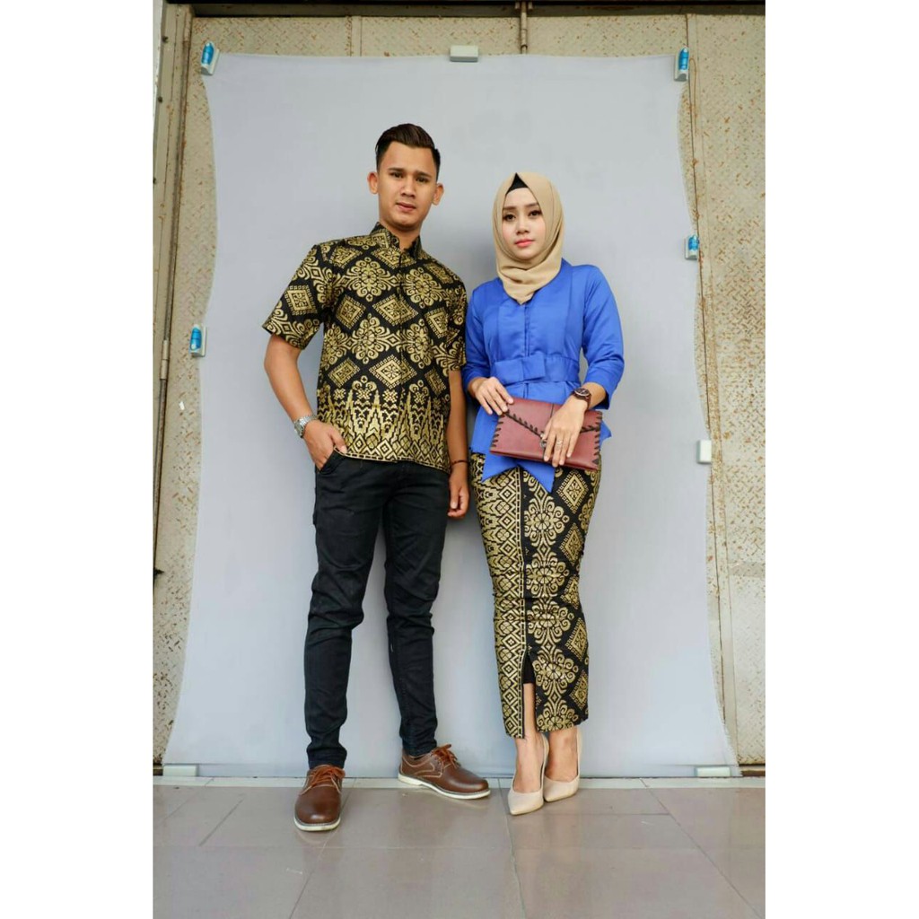 Couple New Gishella Prada RnB Naomi Wajik Sarimbit Batik Modern Prada Kutu Baru Seragam Pesta Muslim