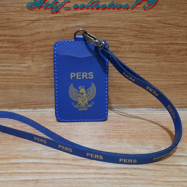 

Top Produk.. Tempat Id Card PERS Kulit Holder Id Card Kulit PERS Kalung