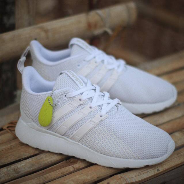 Adidas Questar Flow White Original BNWB