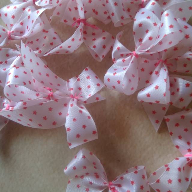 

Rp 300 .Pita kado .pita hias .pita sofenir .pita hantaran