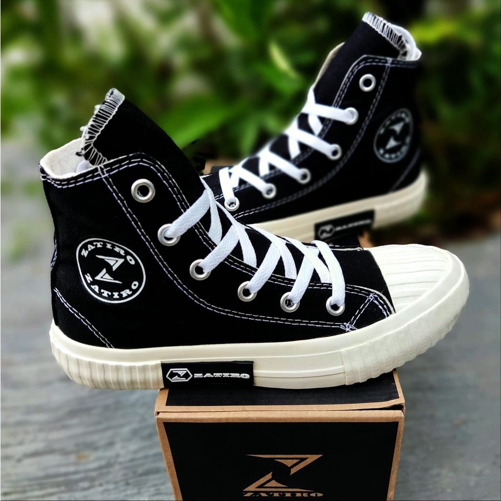 Sepatu Sneakers Casual Keren Original Sport Pria Men Lokal Ori Original Sepatu Klasik untuk Kerja kuliah Kondangan Gaya Santai kece Kekinian