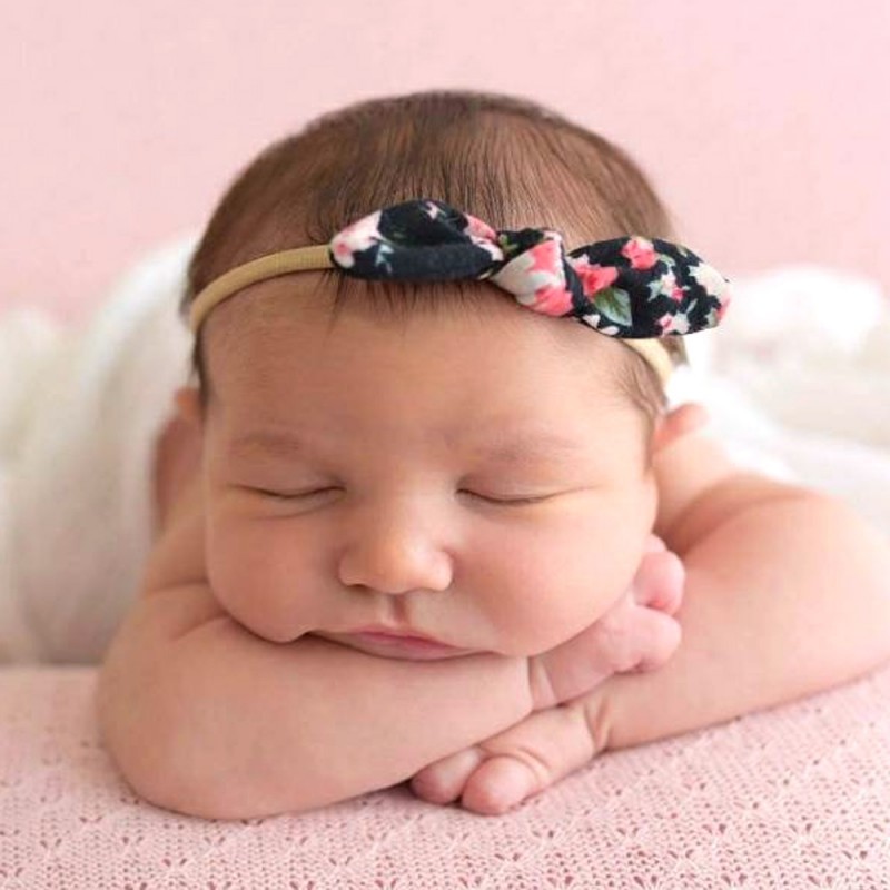 Model Foto Bayi Lucu Perempuan