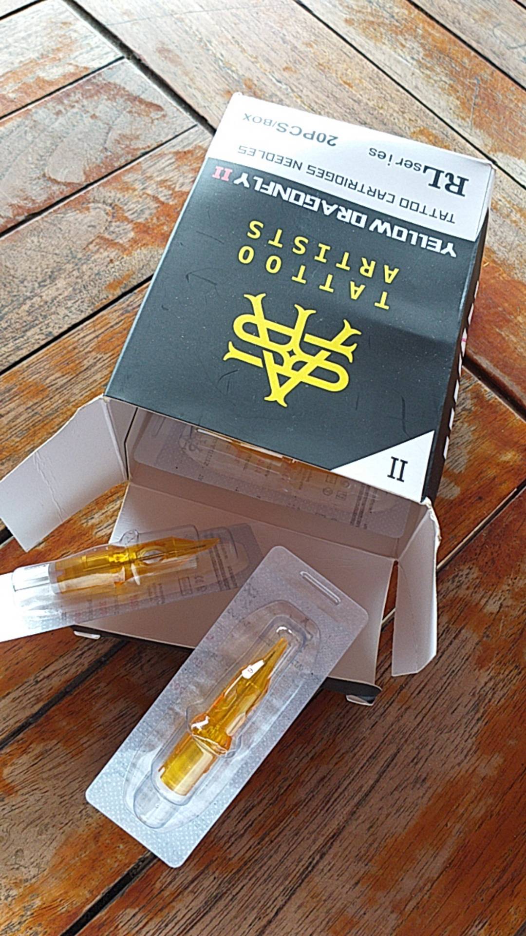 20pcs/kotak Rl/rs Cartridge Tattoo Silikon Steril Sekali Pakai Motif Capung Kuning Untuk Liner Dan Shader