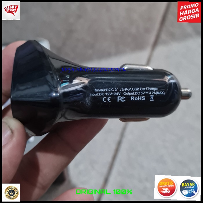 J373 REMAX ADAPTOR MOBIL 3 PORT USB SUPPORT FAST CHARGER 4.2 A  SPEED CHARGING ADAPTOR MOBIL TRAVEL ADAPTER CAS CASAN ADAPTIVE SERVER SAVER ANDROID HP HANDPHONE QUICK CHARGE PORT UNIVERSAL BISA UNTUK SEGALA JENIS MERK USB DAN HANDPHONE LEBIH PRAKTIS