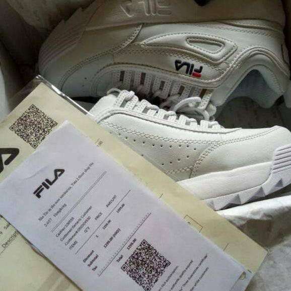 FILA DISTRUPTOR 2 WHITE KOREA - SEPATU FILA KOREA SEPATU FILA WHITE MURAH TERMURAH