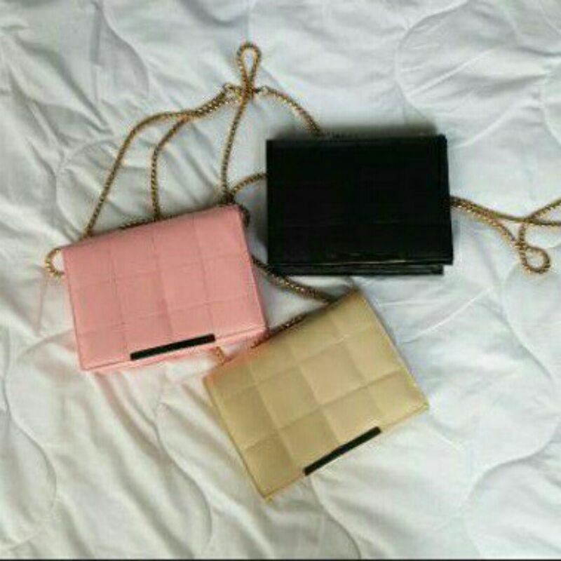 TAS SELEMPANG WANITA/TAS KUBUS BEHEL/ TAS PESTA SIMPLE