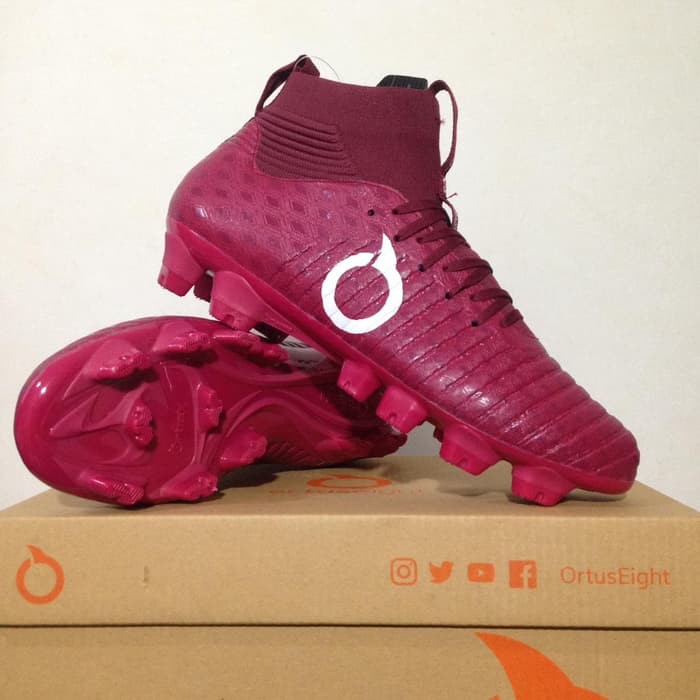 Sepatu Bola OrtusEight Catalyst Mystique FG Maroon Original