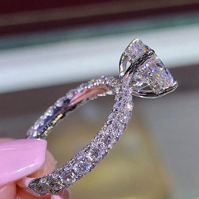 Cincin Kawin / Tunangan Full Bulat Hias Zircon Mewah untuk Wanita