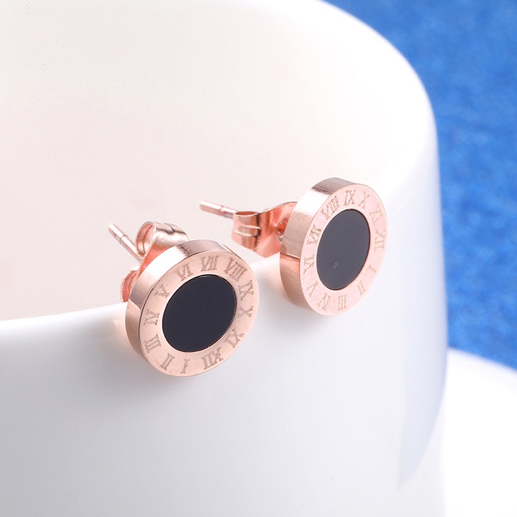 Anting TusukTitanium Bulat Hitam Romawi Polos Rose Gold - BE350