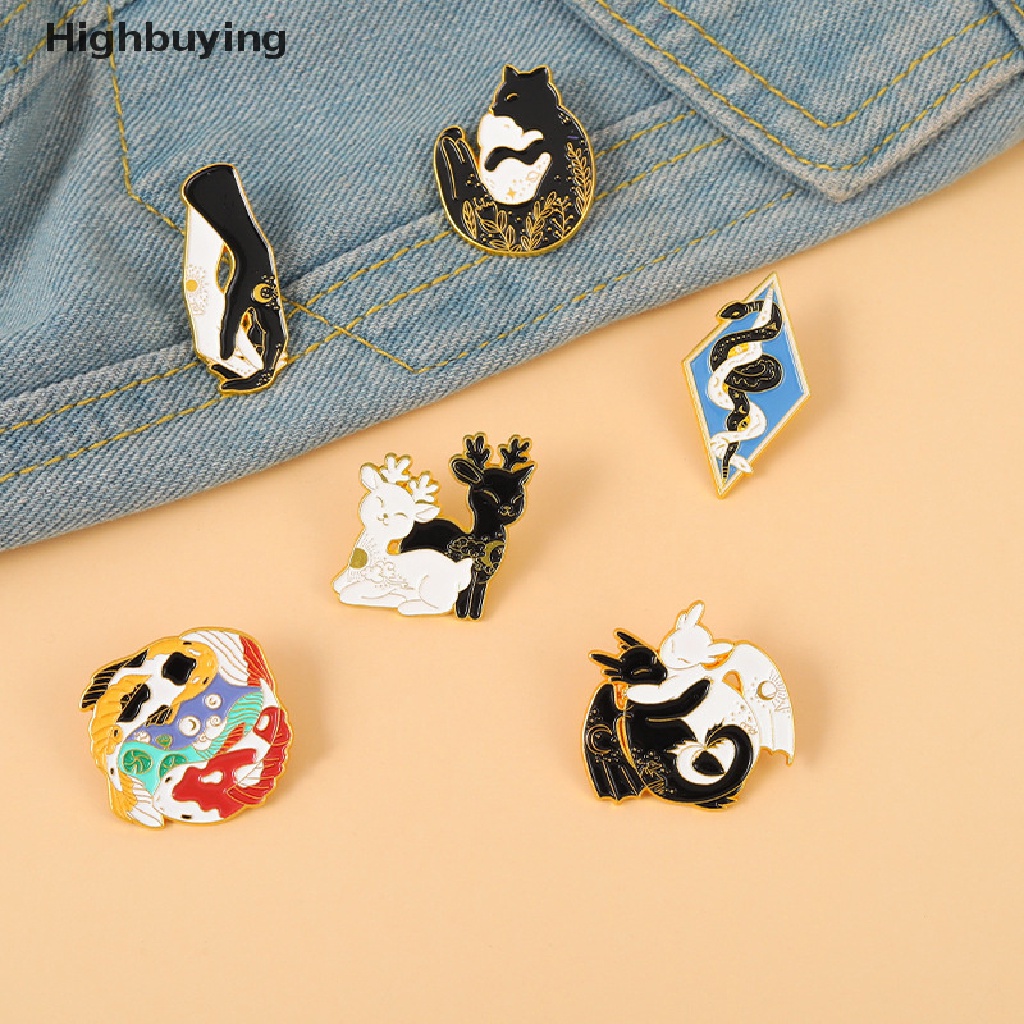 Hbid Bros Pin Enamel Desain Kucing / Rusa / Koi Keberuntungan Warna Hitam Gaya Punk