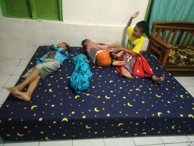 Kasur Inoac Yukata 200x160x30 Garansi 15 Tahun