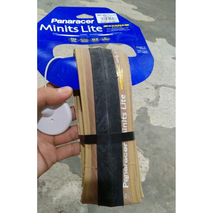 Ban Panaracer Minits Lite Tire (20×7/8 / 23-451) Black Amber