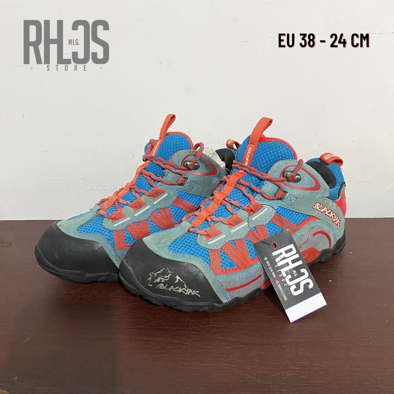 Sepatu Outdoor Black Yak Second