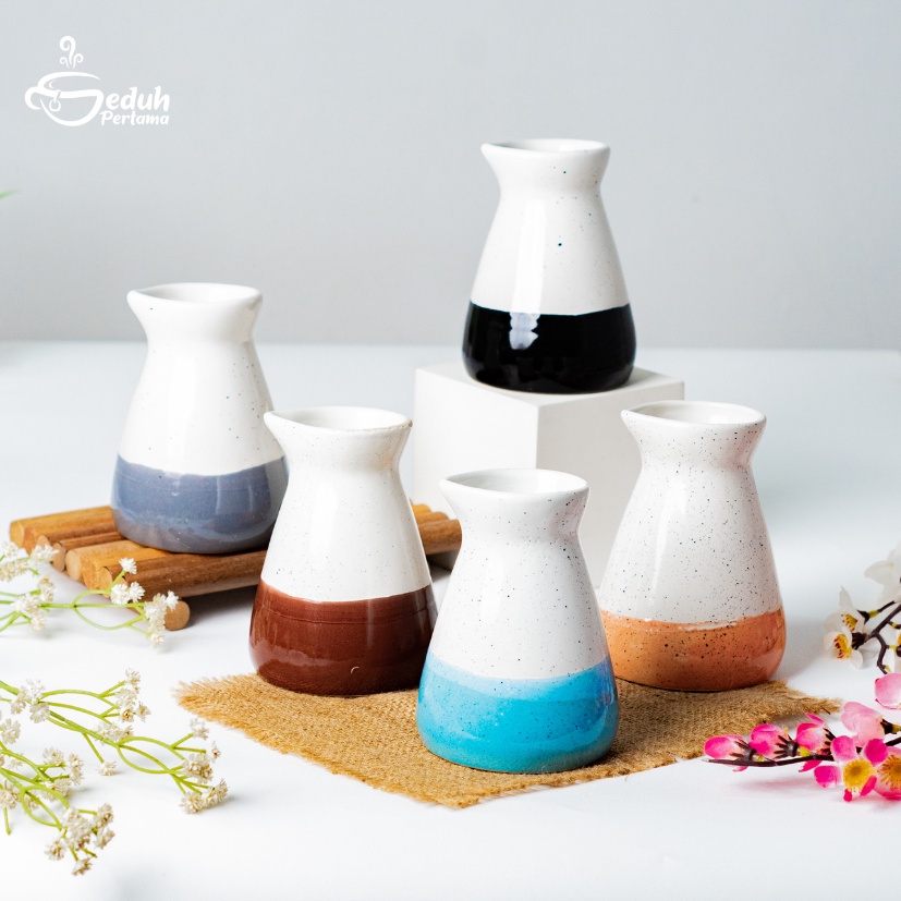 

Seduh Pertama Rama Gelas Server Kafe - Mug Keramik Kopi V60