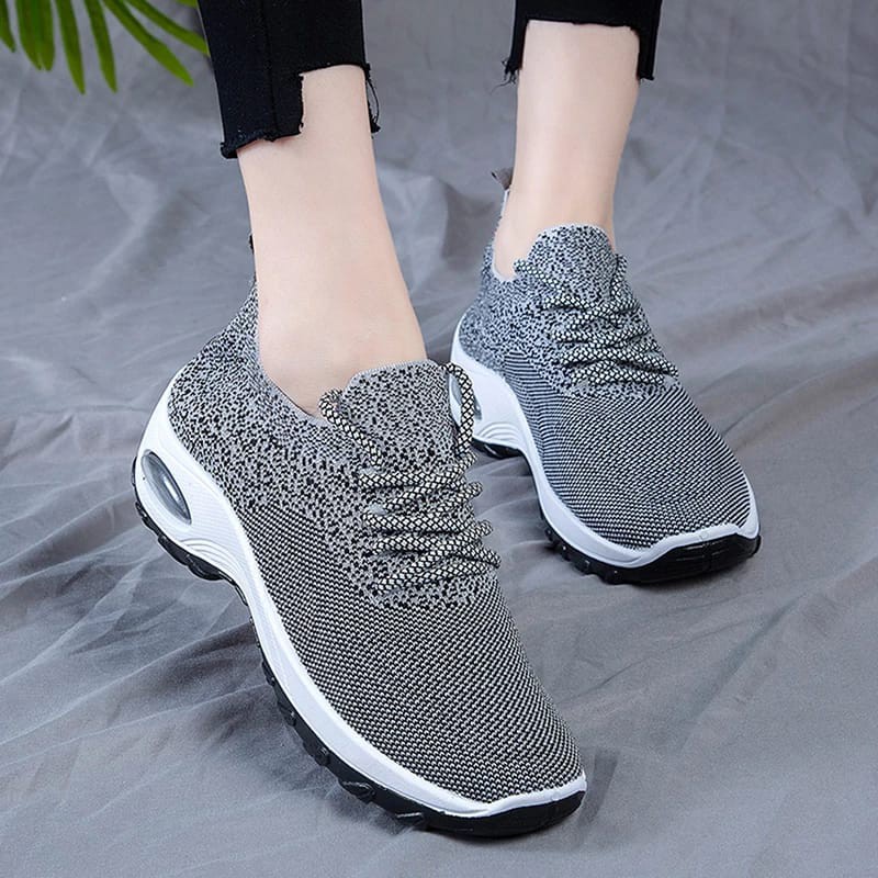 Sepatu Import Sepatu Sneakers Wanita Casual Wear ala Import Shoes Sneakers Keren Lamp 033