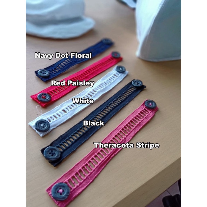 MASKER HIJAB EAR SAVER HEAD LOOP HIJAB MASKER CONVERTER MASKER KAIN - 2 Button, Putih