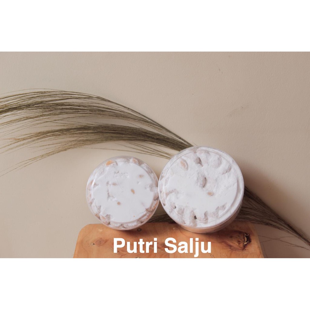 

Putri Salju (Kecil)