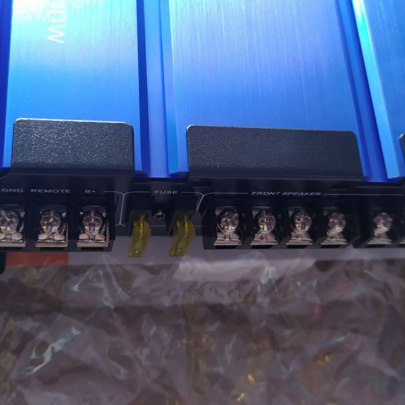 POWER ADS 4 CHANEL 40RB WAT