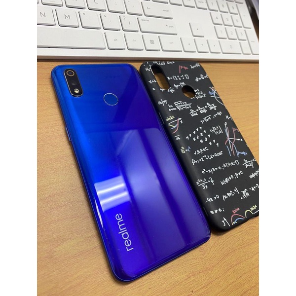 Realme 3 pro 4/64 biru second