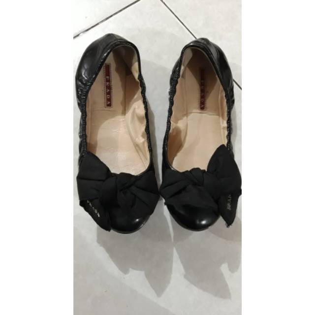 Preloved Original Flat shoes Prada