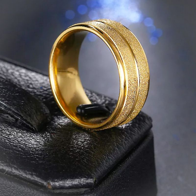 Cincin titanium model pasir garis untuk pria wanita anti karat
