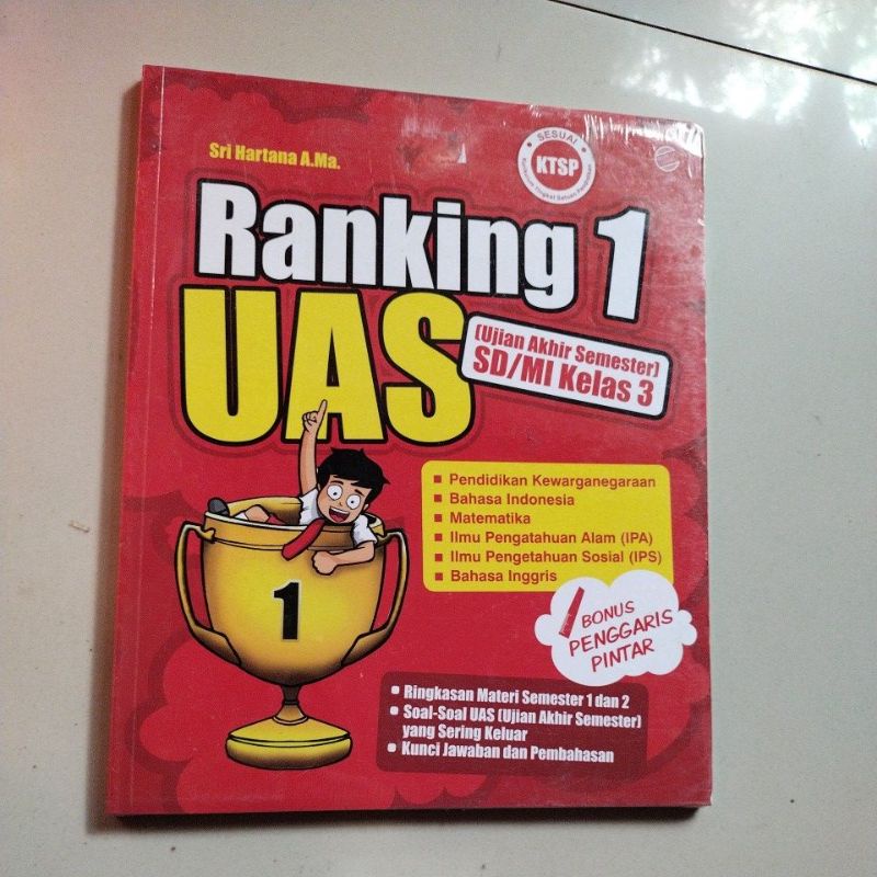 ranking 1 UAS SD kelas 3