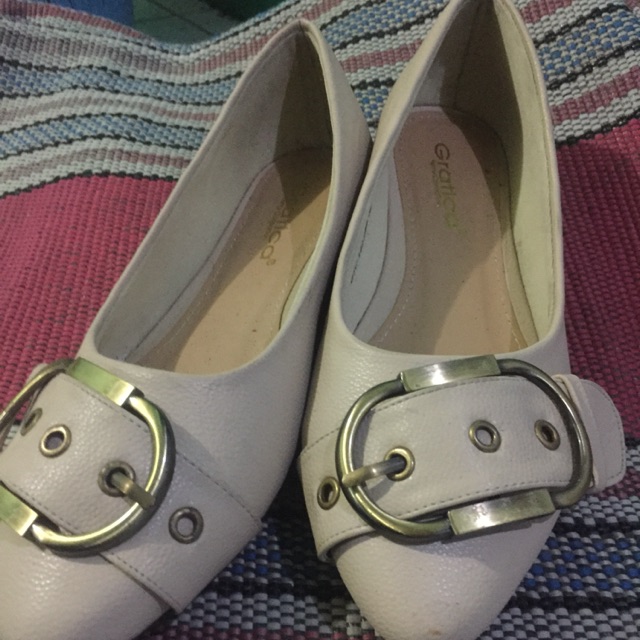 Preloved Gratica ukuran 39