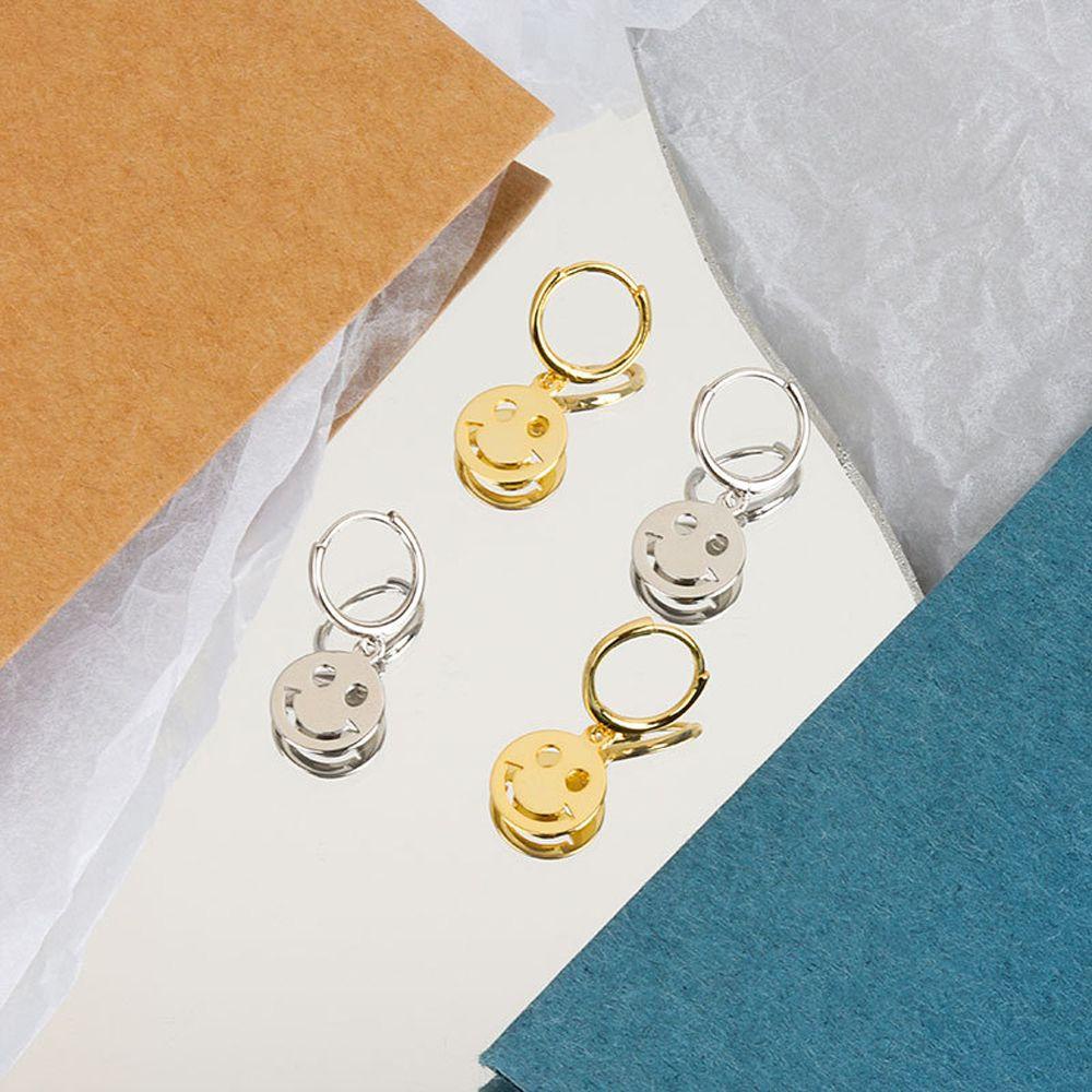 [Elegan] Anting Smiley Face Trendi Elegan Liontin Bahagia Gaya Korea Hoop Earerings Hoop Pesta Perhiasan