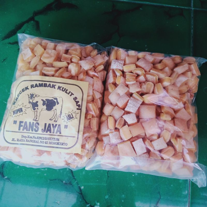 

KRUPUK KULIT/ KRUPUK JANGEK/ KRUPUK DOROKDOK/ KRUPUK RAMBAK/ KRECEK RAMBAK KOTAK/DADU. 500 gram.