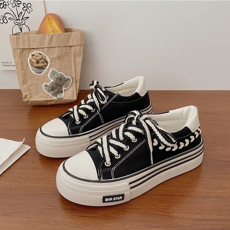 SHOEGALLERY &quot;FREE BOX&quot; LV0163 Sepatu Sneakers Wanita import Sepatu Kanvas Wanita