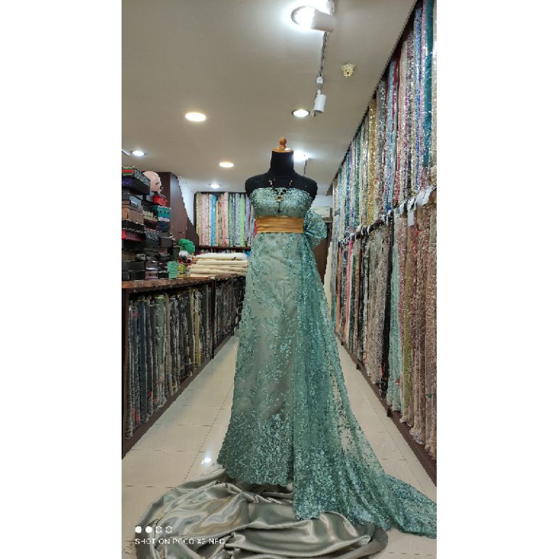 Kain Tile Brokat Kebaya Dress Hijau Mint Teal