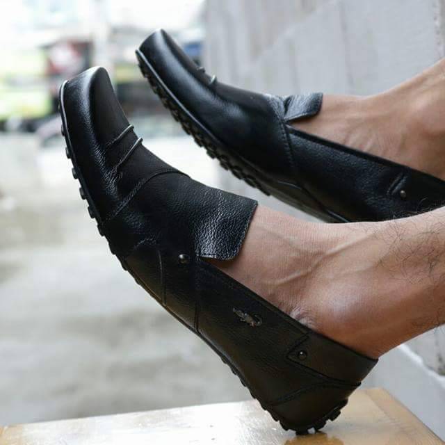 sepatu kasual pria kulit asli sepatu pantofel pria kulit asli sepatu lacoste pria slip on kasual