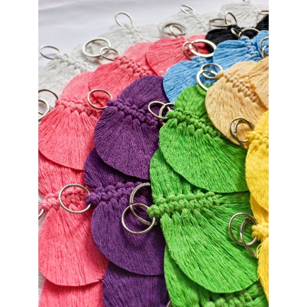 Gantungan Kunci Macrame / Souvenir / Macrame Leaf Keychain / Gantungan Kunci Daun