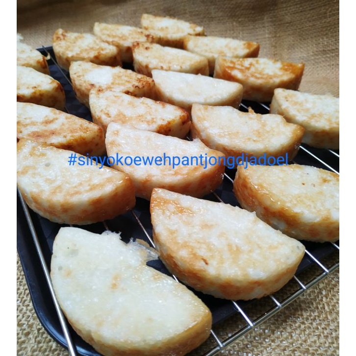 

SINYO Kue Pancong Jadul 8Pcs PO H-1 GoSend/Grab Only