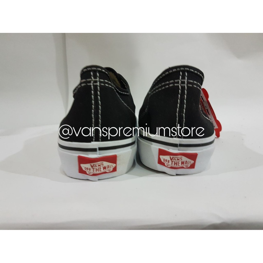 Vans authentic hotsell lubang tali 4