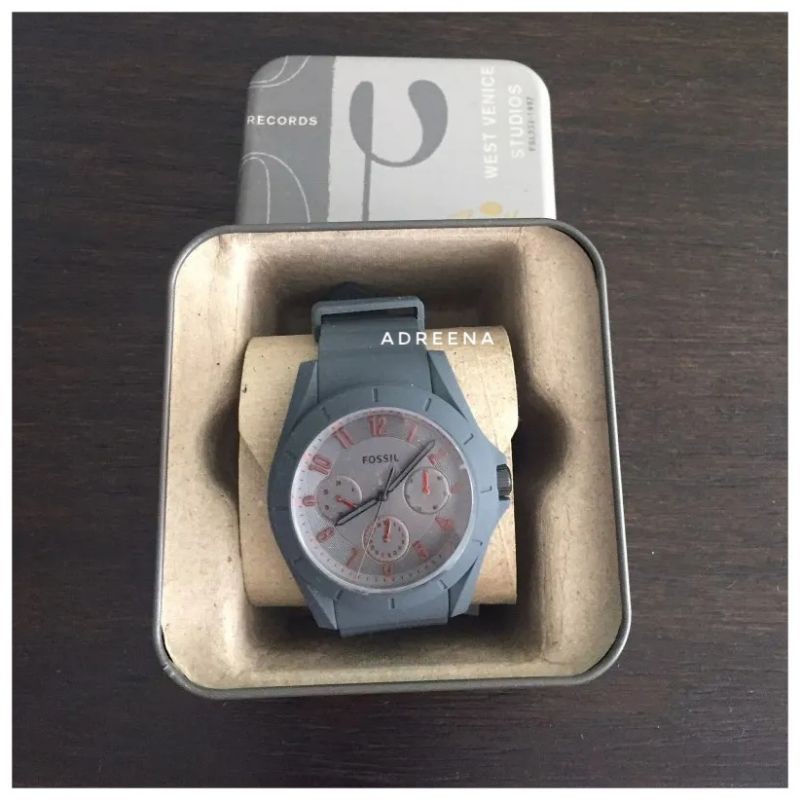 jam tangan pria fossil FS5221 strap rubber / karet grey original