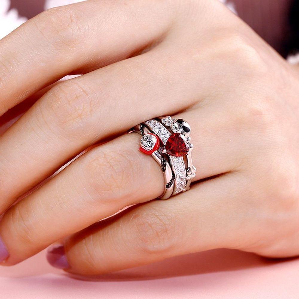 [Elegan] Halloween Wanita Cincin Lucu Unisex Punk Keren Zirkon Tampan Perhiasan Fashion