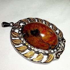 liontin batu akik pancawarna garut