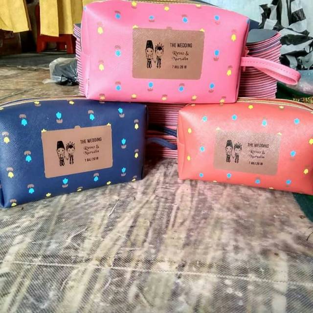 Souvenir Sovenir Dompet Pouch Wanita Murah Grosir Unik Custom Pernikahan Wedding Nikahan